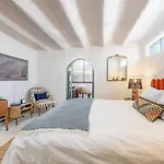 Heart Of Santa Fe - Adorable Hideaway - King And Queen - Walk To Everything - Fireplace - Ac