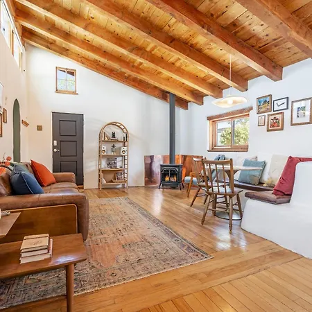 Сasa de vacaciones Stunning Artful Adobe - Super Walkable Location - Cozy And Comfortable