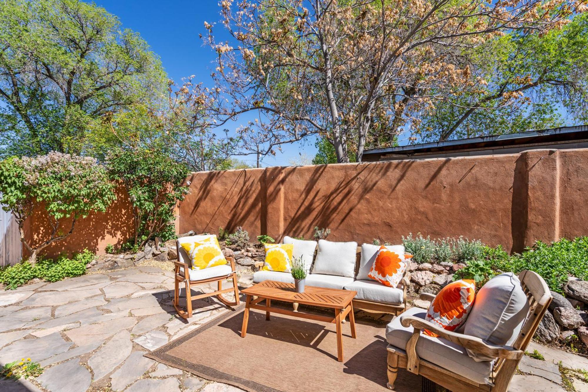 Heart Of - Adorable Hideaway - King And Queen - Walk To Everything - Fireplace - Ac *